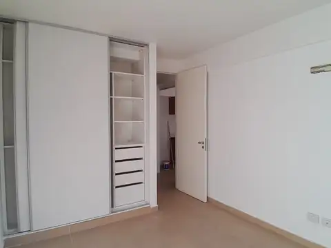 Departamento en Alquiler en Villa Devoto, $ 700.000