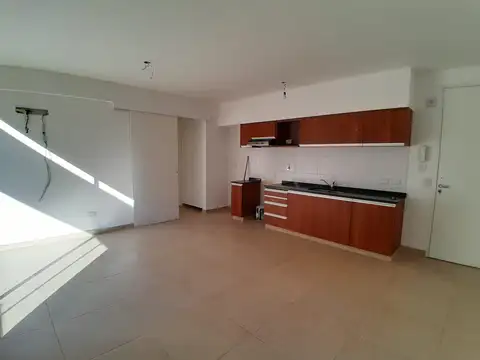 Simbrón 5100, Piso 1