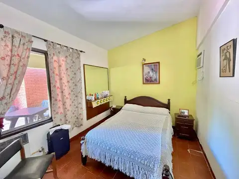 Casa en venta en Funes sobre calle La Rastra 2600.