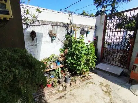 Depto Tipo Casa en Venta de 3 dormitorios