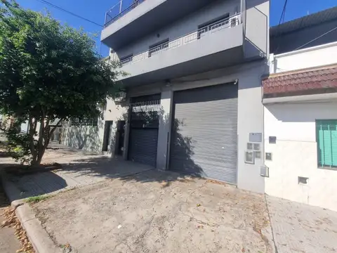 Depto Tipo Casa en Venta de 4 ambientes