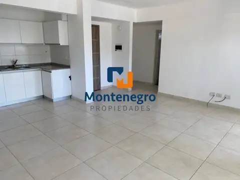 Departamento en Alquiler en General San Martin, $ 600.000