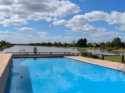 Terreno en Venta de 980,0 m2