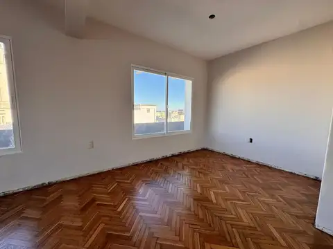 ALQUILER DE OFICINA EN CIUDAD VIEJA