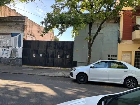 Lote 17,32x60mts Apto 9 Pisos  PB y Subsuelo cocheras  Oportunidad Tomo inmueble en parte de pago