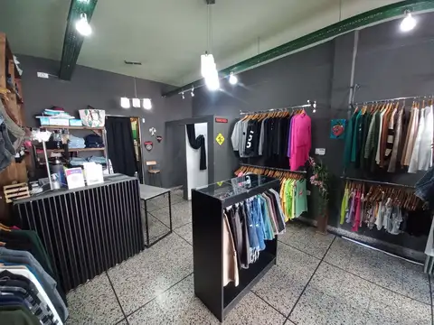 Local en Venta en Rafael Calzada, USD 150.000