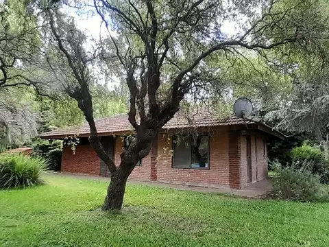 Casa 2 ambientes con 1 baño