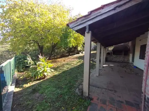 VILLA DEL LAGO - 5 DORM - PILETA . BELLO ENTORNO   APTA BANCOR  