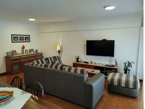 Departamento en Venta en La Perla Norte, USD 187.000