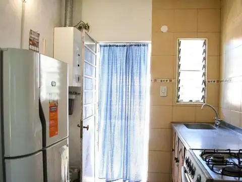 Casa 2 ambientes con 1 baño