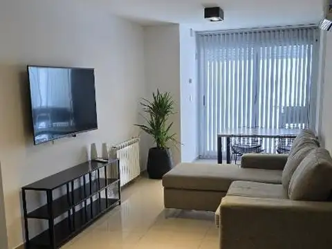 Departamento de Categoría en Cofico  2 Dormitorios  Patio  Cochera  PB