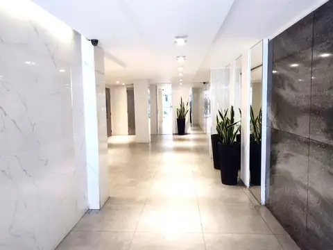 VENTA DEPARTAMENTO TRES AMB CON COCHERA CABALLITO