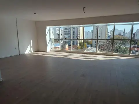 Oficina en  venta en La Plata