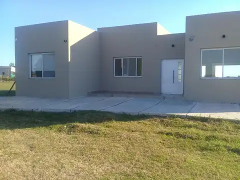 SAN SEBASTIAN OPORT CASA  1 PTA 3 D PILETA TEMPORAL.QUINENAL DESDE U$S 700