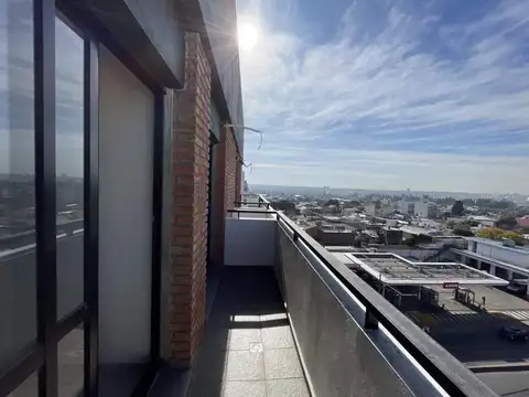 Departamento en Venta en Alto Alberdi, USD 66.000