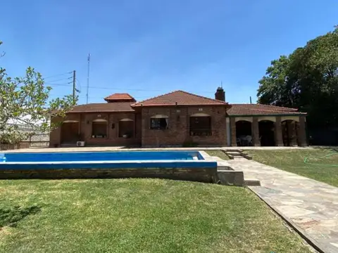 Csasa 3 Dormitorios, Villa Elvira