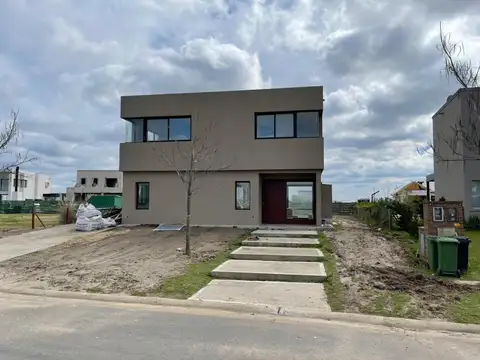 Casa en Venta Puertos del Lago