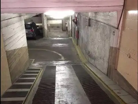 Cochera en Belgrano Excelente Zona