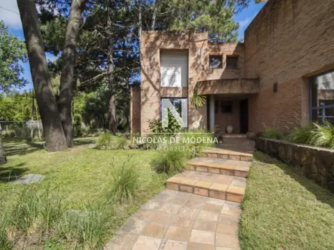 Casa en Venta de 5 dormitorios