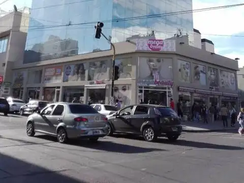 Oficina en Alquiler en Moron, $ 1.500.000