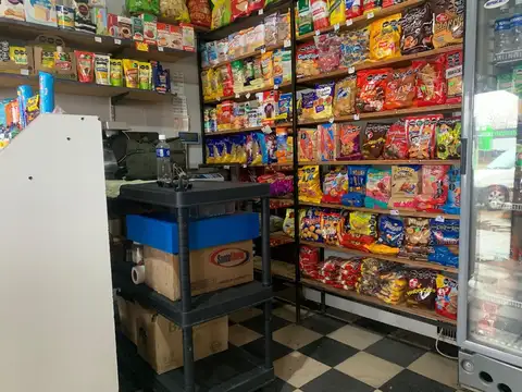 Local en venta en La Plata San Carlos