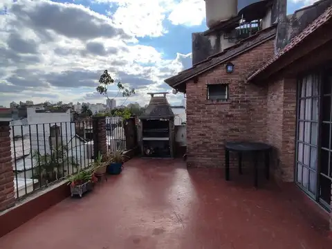 PH VENTA RAMOS MEJIA SUR 4 AMBIENTES