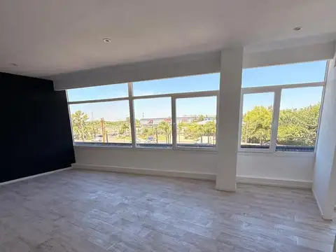 Delta Center Oficina Alquiler115 mt cub dos cocheras a estre