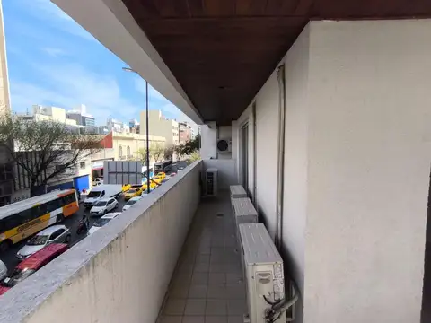 Oficina en Alquiler en Centro, $ 3.000.000