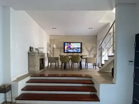 Casa en Venta de 5 dormitorios