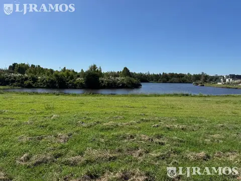 Barrio El Cazal,  Escobar