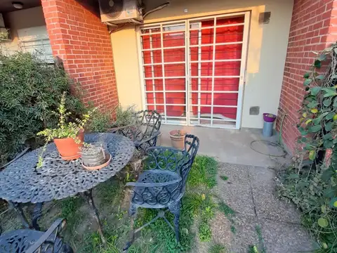 Intendente Dastugue 2100