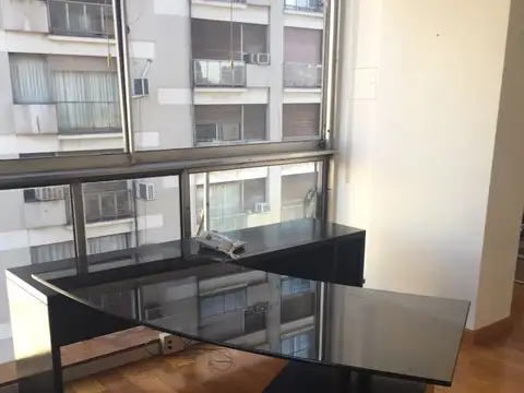 Paraguay 600, Piso 11