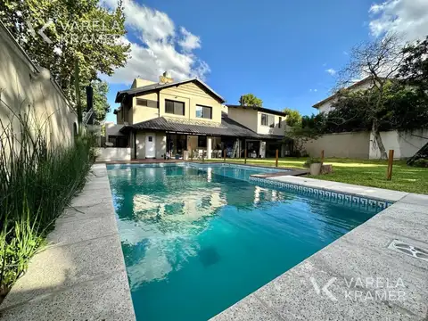 Casa en Venta en Rioja al 4000