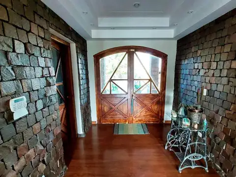 Casa en Venta en Santa Teresita, USD 580.000