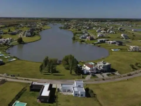 Venta de Lote interno - Club De Campo Santa Rita