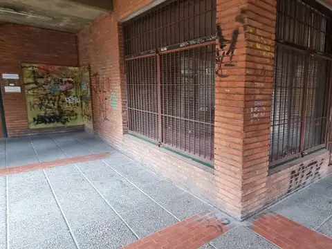 Local en Venta en Ciudad Jardin Del Palomar, USD 45.000