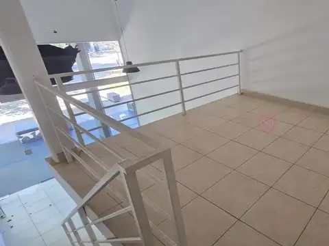 Agora 3, 46 Plaza 100