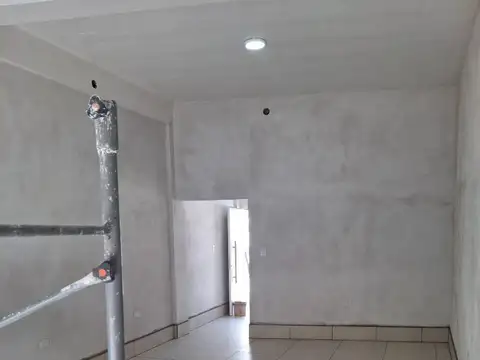 Local en Alquiler en El Progreso, $ 1.500.000