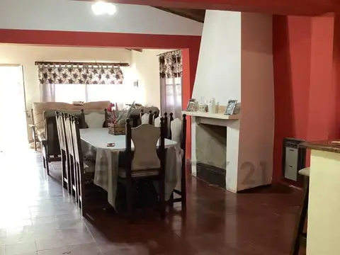 MAGDALENA , CASA EN VENTA,  3 DORMITORIOS