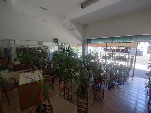 Local en Venta en Villa Pueyrredon, USD 150.000