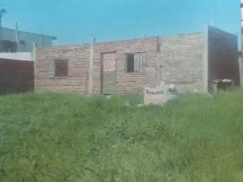 Terreno en Venta 32  mts Fondo