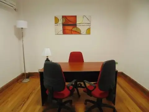 Oficina en Venta 70 años