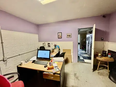 Local en Venta 66 años