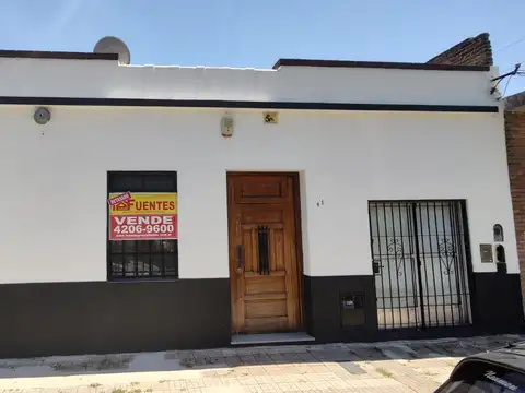 Casa 4 Ambientes en Lote Propio - Apto Crédito