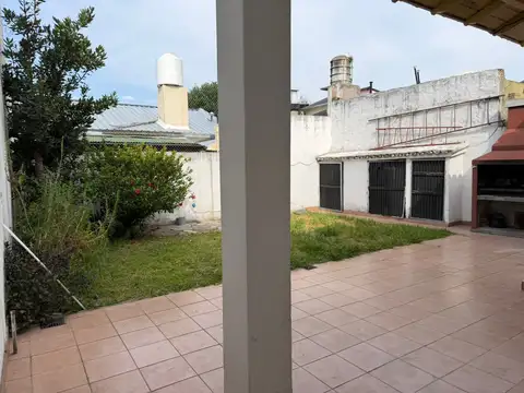 CHALET 3 AMBIENTES EN OLIVOS