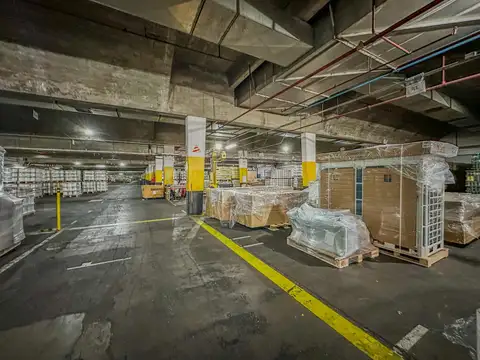 Galpon en Alquiler A Estrenar