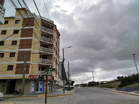 DEPARTAMENTO DOS AMBIENTES A METROS DEL MAR