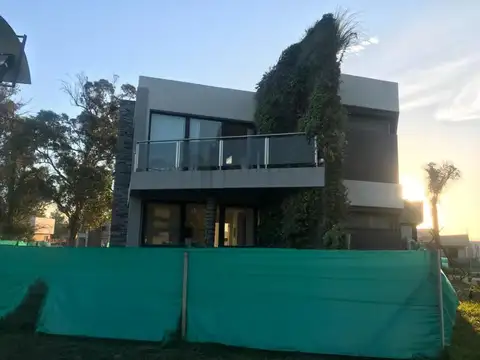 Casa en Venta de 6 dormitorios