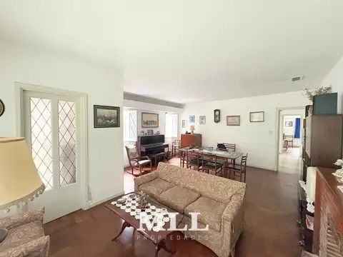 Casa en Venta en Adrogue, USD 230.000