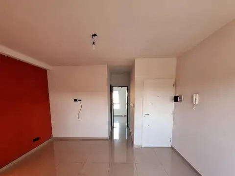 Departamento en Alquiler en Casanova Centro, $ 475.000